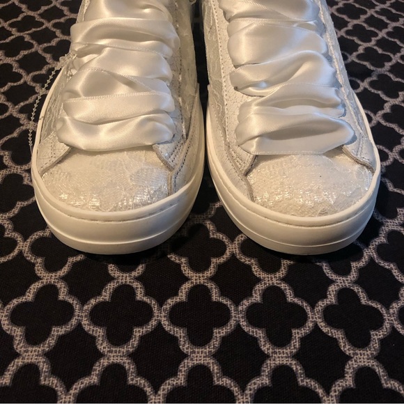 🛑Sold🛑Womens White Lace Sheer Bow Sz 37 /US 7 Italy - Picture 12 of 13